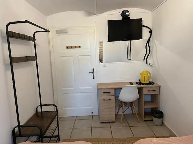 Brzozowy Gaj 3* קרפאז'